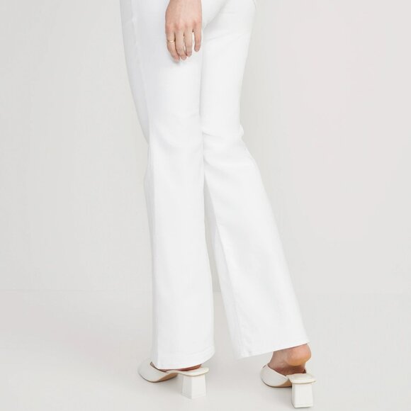 High-Waisted Flare Jeans - Picture 6 of 9